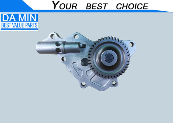 4JJ1 Pompe à huile 8981451531 Excavateur ZX160-3 ZX180-3 Isuzu Pièces de moteur Type d'engrenage en aluminium Circulation d'huile sous pression négative