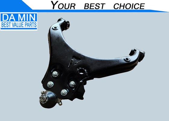 Le bras de commande de la suspension inférieure gauche 8979458441 pour ISUZU DMAX MUX de haute qualité comprend une boule commune et une coque en caoutchouc