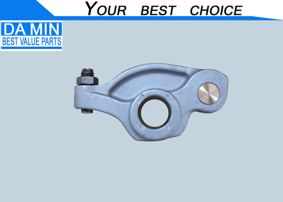 4HK1 6HK1 Rocker Arm 8973064243 Tête de cylindre Sortie d'air Rocker Arm Excavator ZX240 ZX360 Camion NPR NQR FSR FVR
