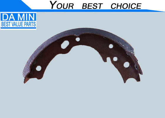 Mâchoire de garniture de frein de stationnement 8970202502 FN4443 MYY5T Boîte de vitesses Frein à main Isuzu 4HF1 4HG1 Camion Pièces automobiles Largeur 46mm