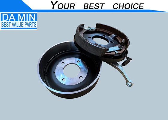 L'ensemble de frein durable de main de pièces d'ISUZU NPR ont le tambour de tambour métallique et de fer avec les sabots de frein et le plat