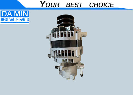 Générateur de 24V 80A 8973515741 Moteur 4HF1 4HG1 4HJ1 Avec pompe à vide 2 broches