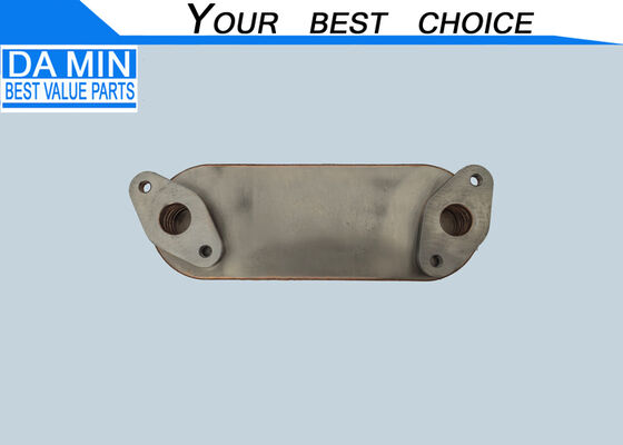 Couvercle du refroidisseur d'huile et noyau du refroidisseur pour le refroidisseur d'huile du moteur 4JJ1 Ensemble 8980254034 Utilisation dans Isuzu Dmax Pickup Mux SUV Voiture de tourisme